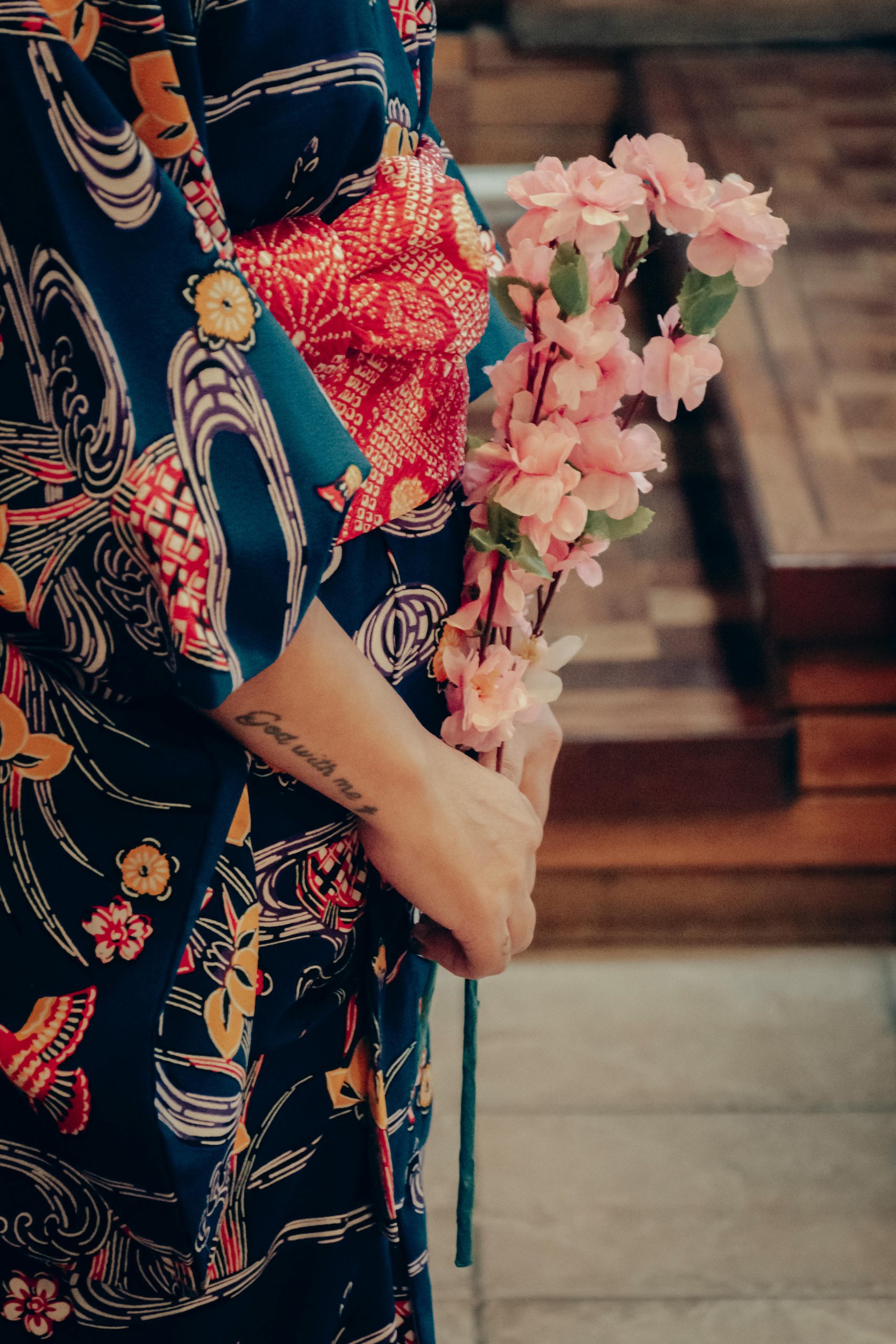 Tatouage fleur japonaise symbolique et design