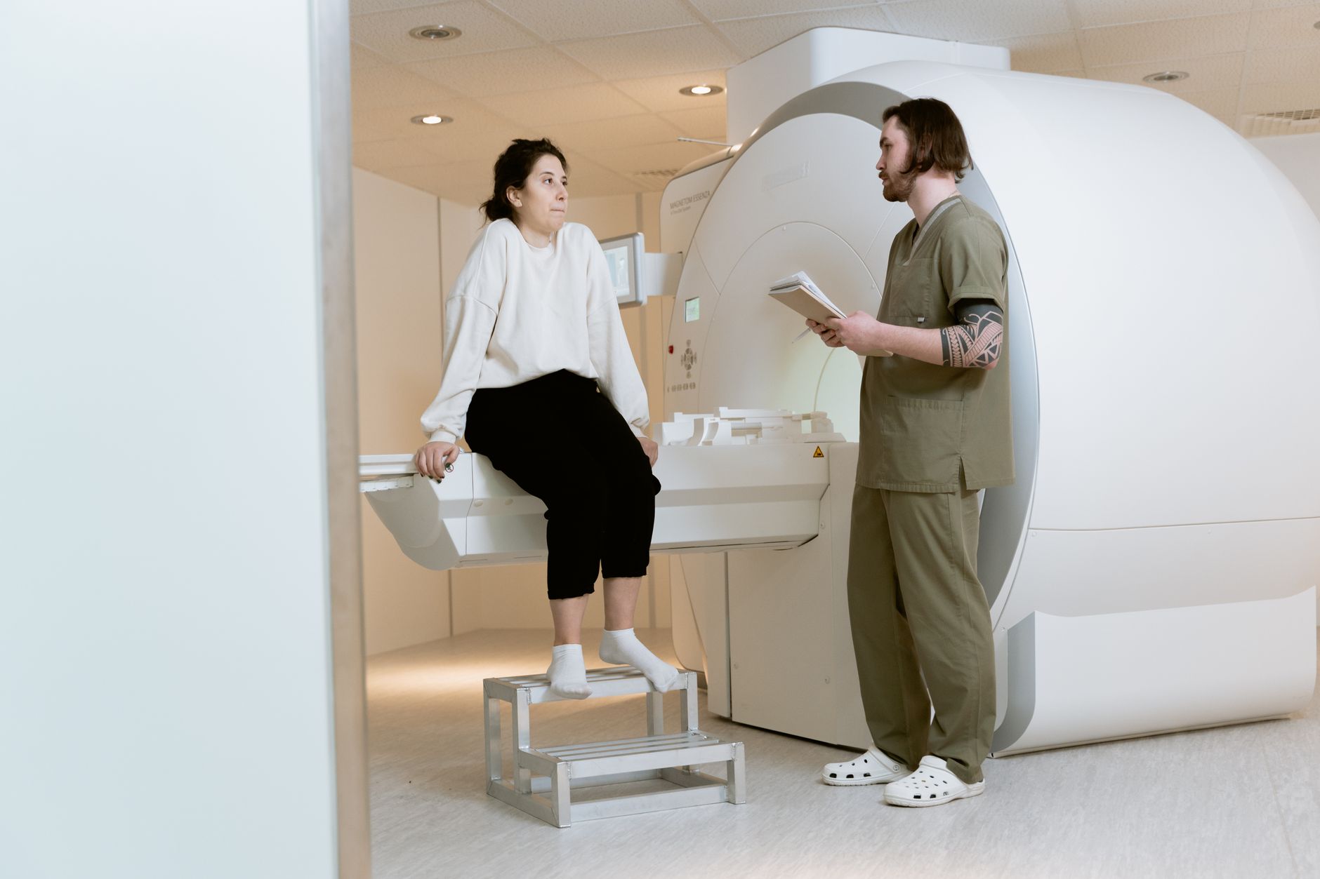 Genou examiné en imagerie médicale par résonance magnétique